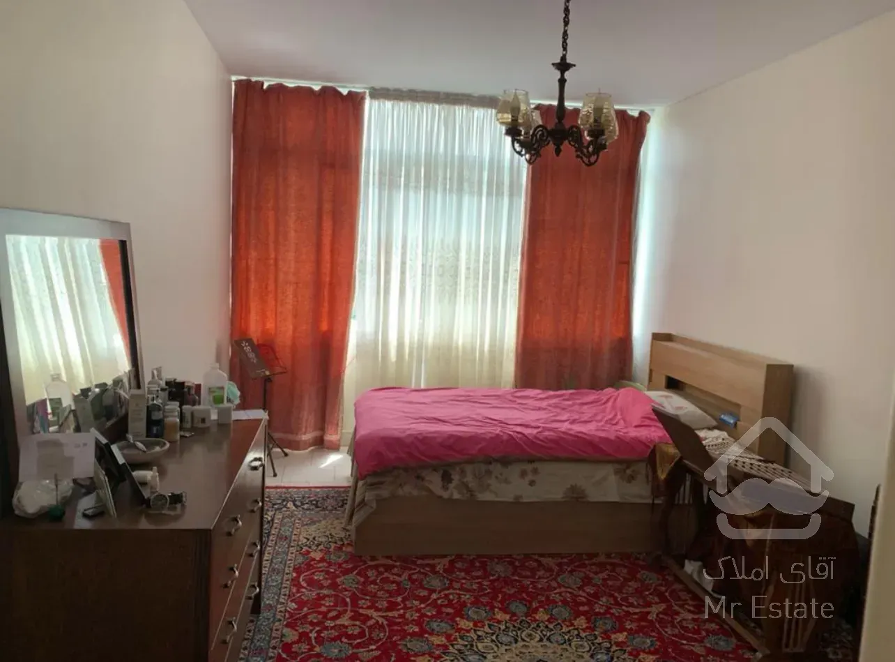 یک واحد آپارتمان موقعیت اداری