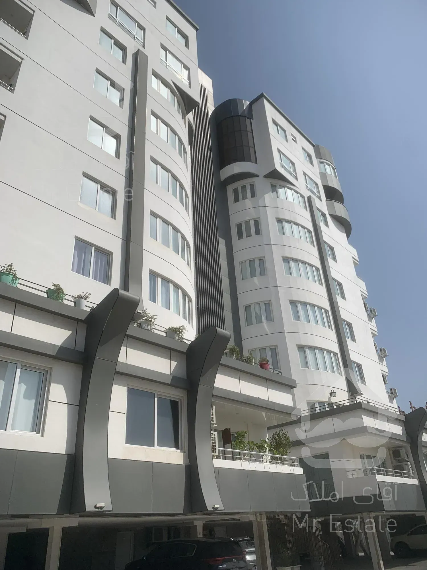 فروش دوخواب ۹۳ متری مجتمع یاسین