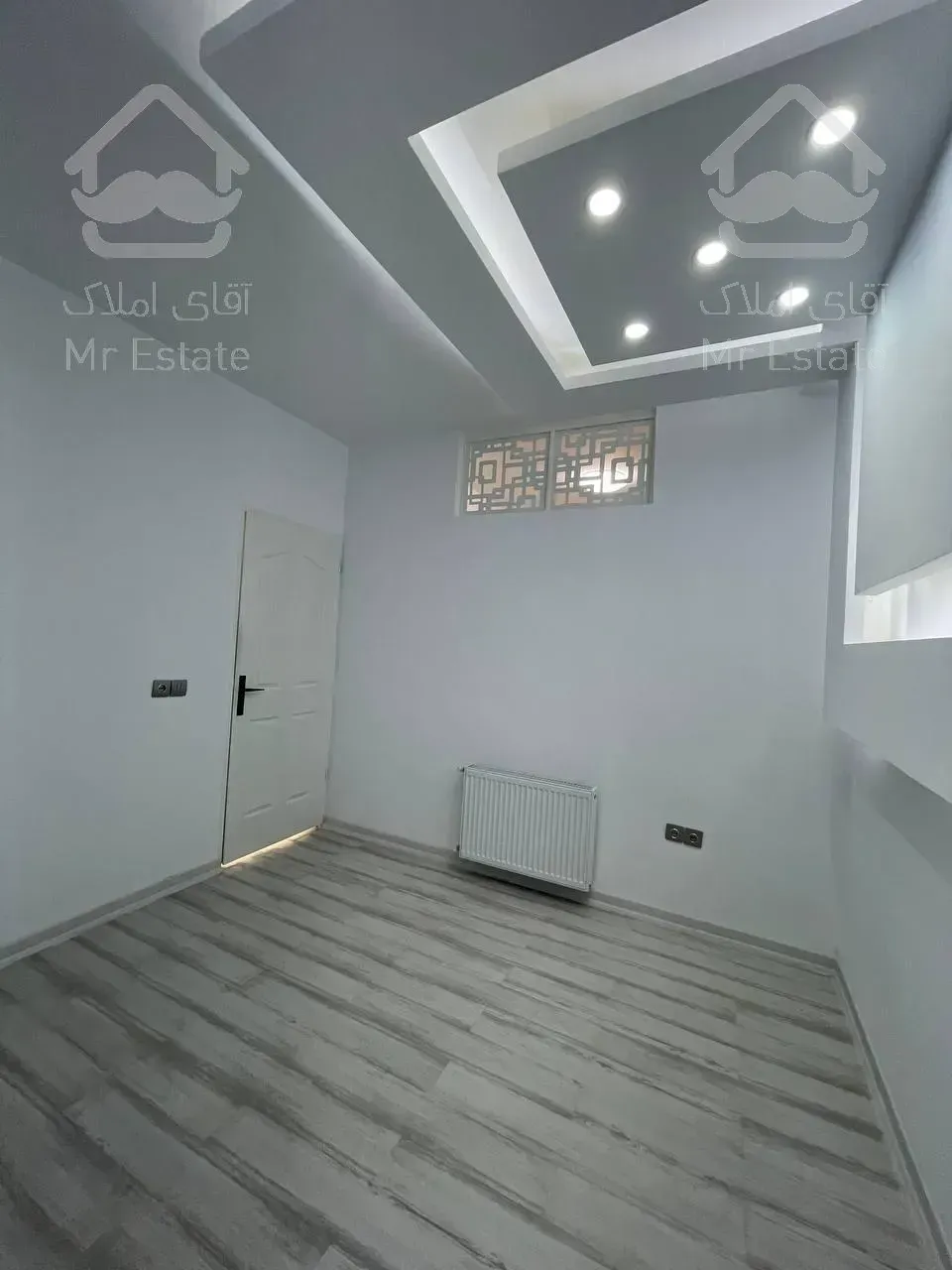 ۷۰متر/رو‌به آفتاب/تاپ لوکیشن/فاز یک/سند تکبرگ