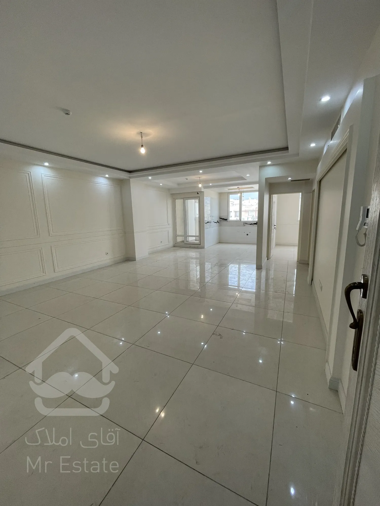 ۵۸متر نوساز سوپر لاکچری