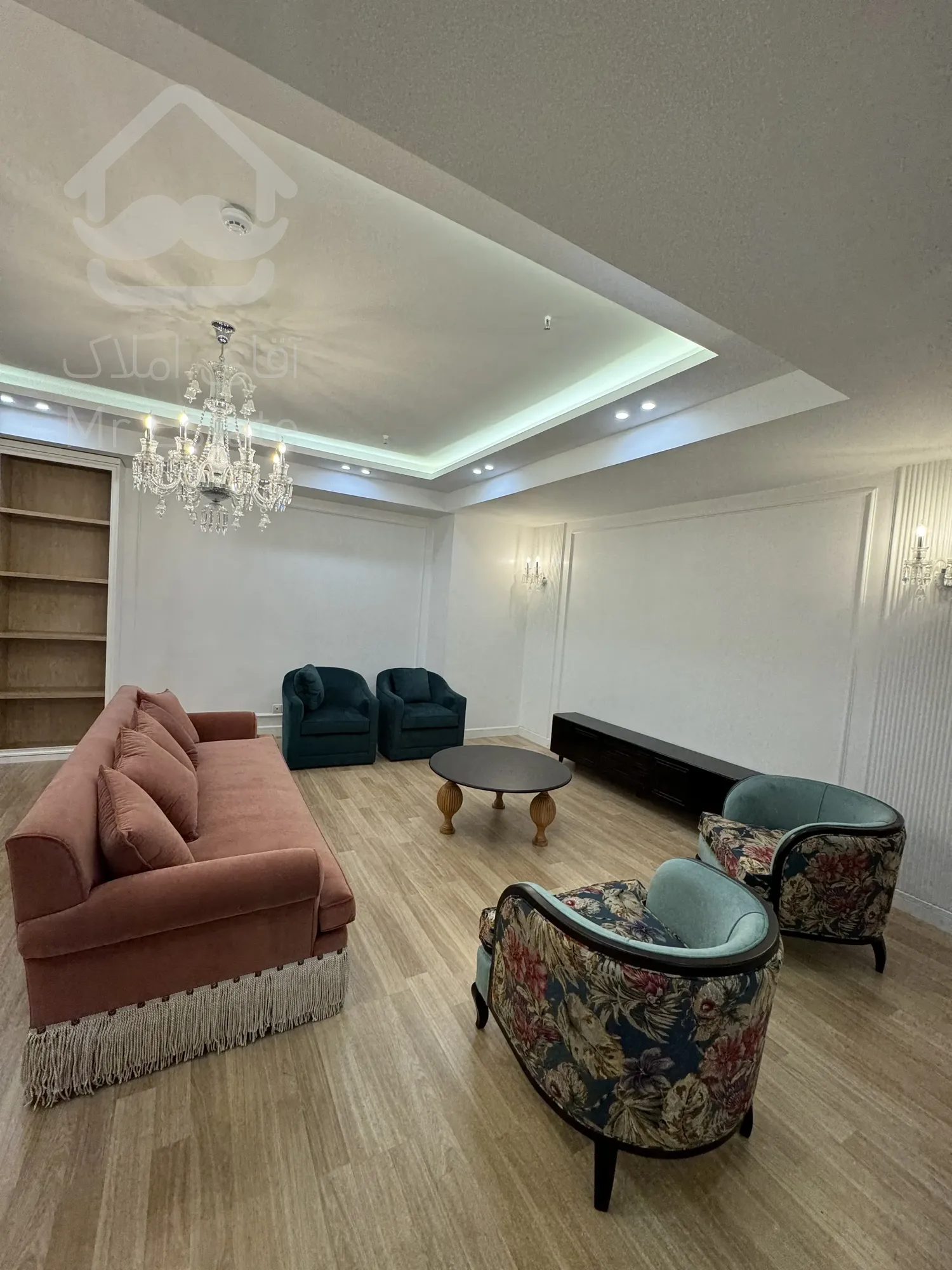 فروش اپارتمان ۱۲۰متری دو خوابه فول مشاعات رونیکا پالاس پاسدارن