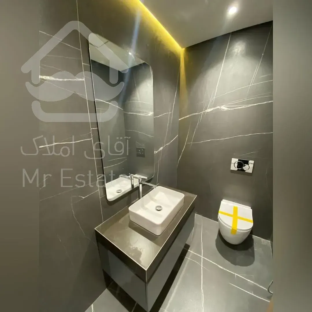 فروش آپارتمان ۱۲۶ متری نوساز ۳ خوابه شمال کاخ نیاوران