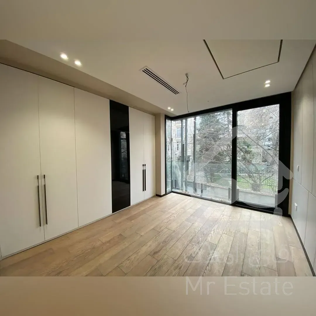 فروش آپارتمان ۱۲۶ متری نوساز ۳ خوابه شمال کاخ نیاوران