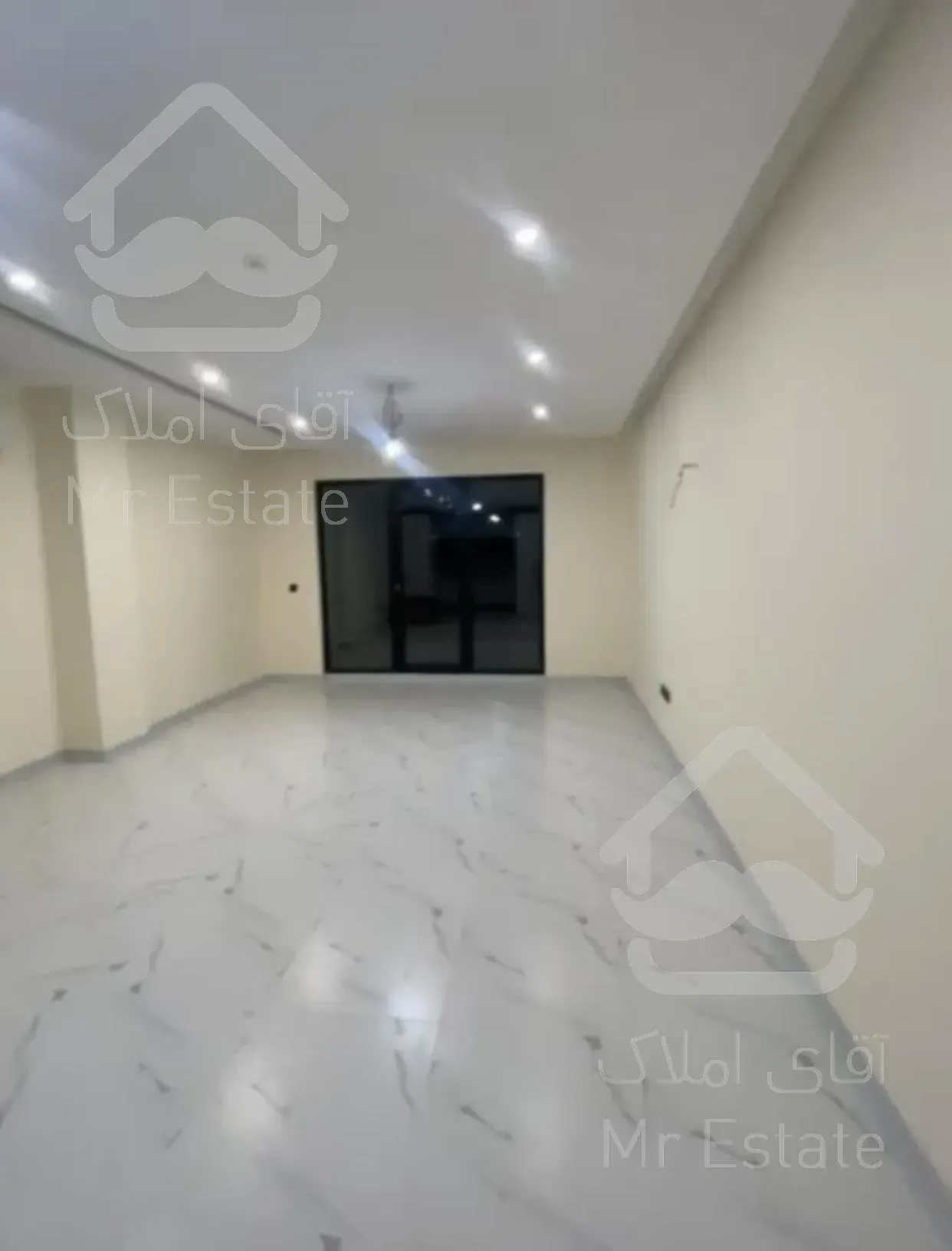 فروش دوخواب ۱۲۲ متری برج فروردین ستاره کیش صدف