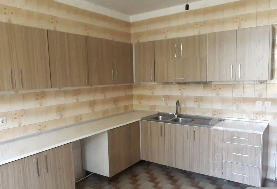 اجاره 140 متری اختیاریه