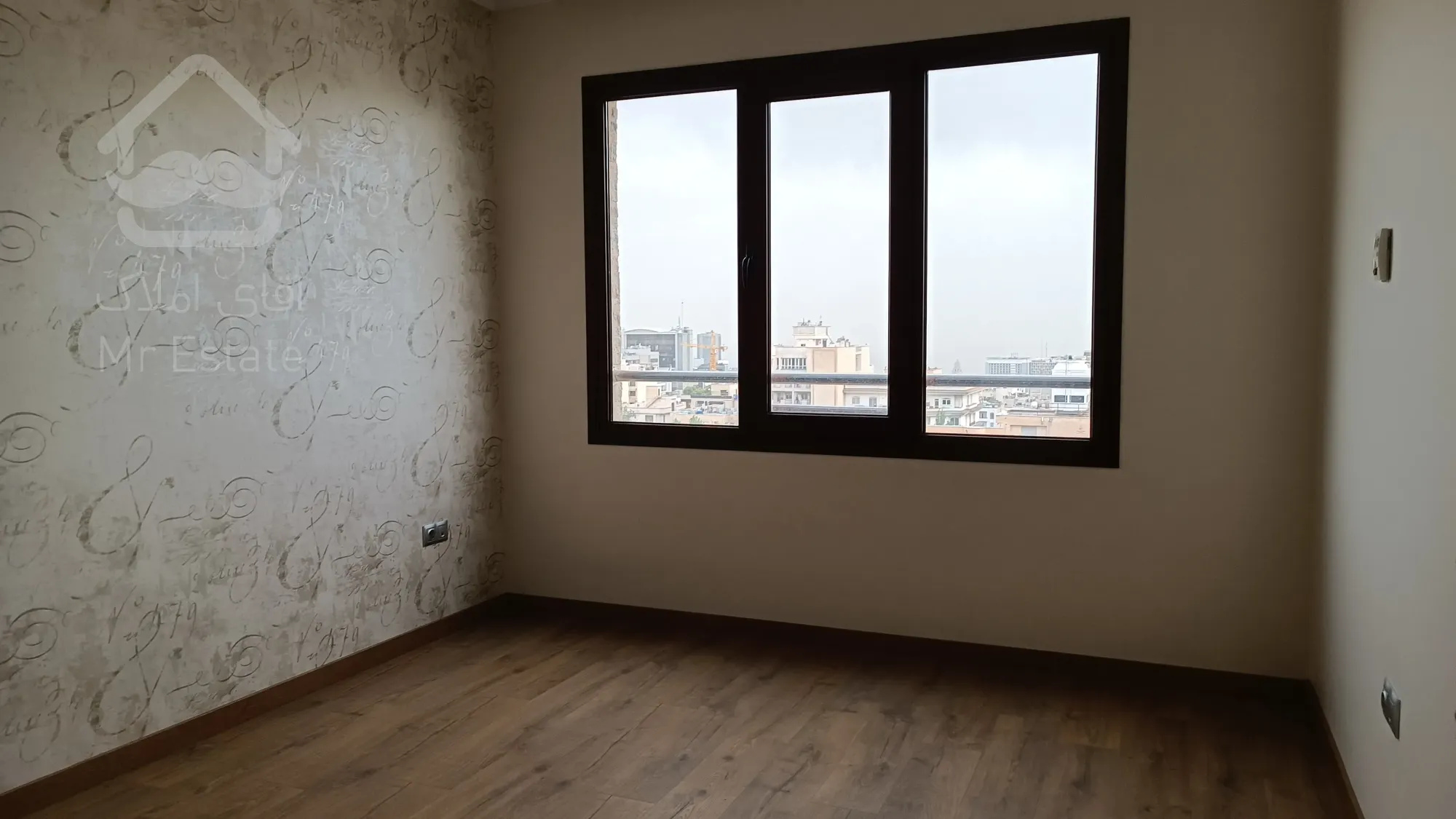 فروش 100 متری در دولت