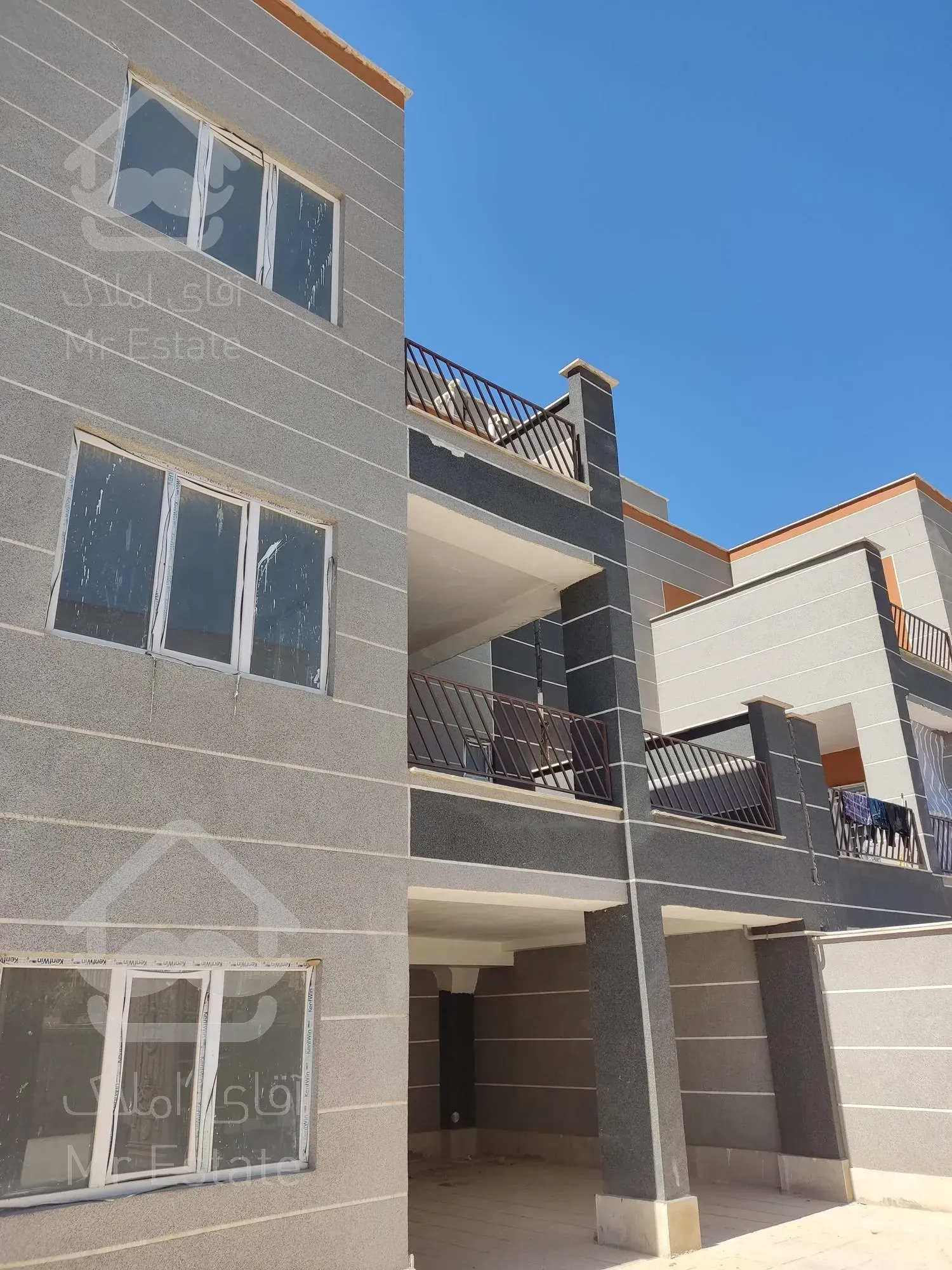 تک واحدی ۱۲۰متری