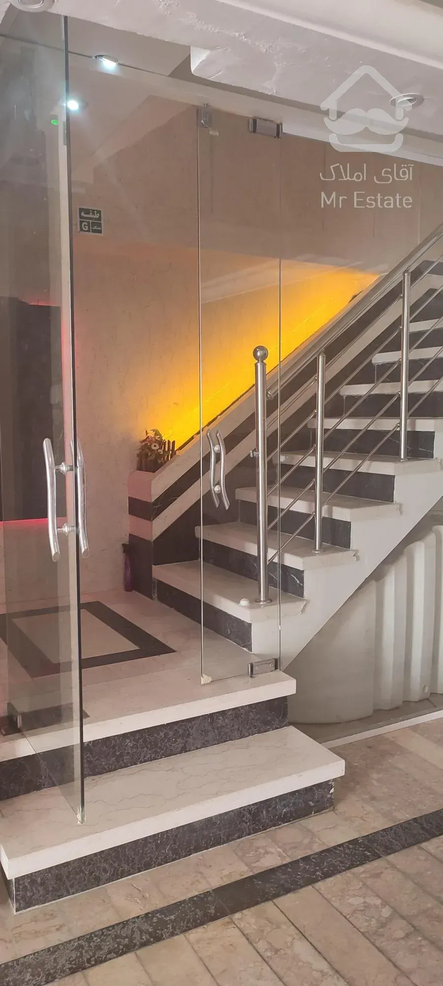 اپارتمان 100متری کلید نخورده فول امکانات