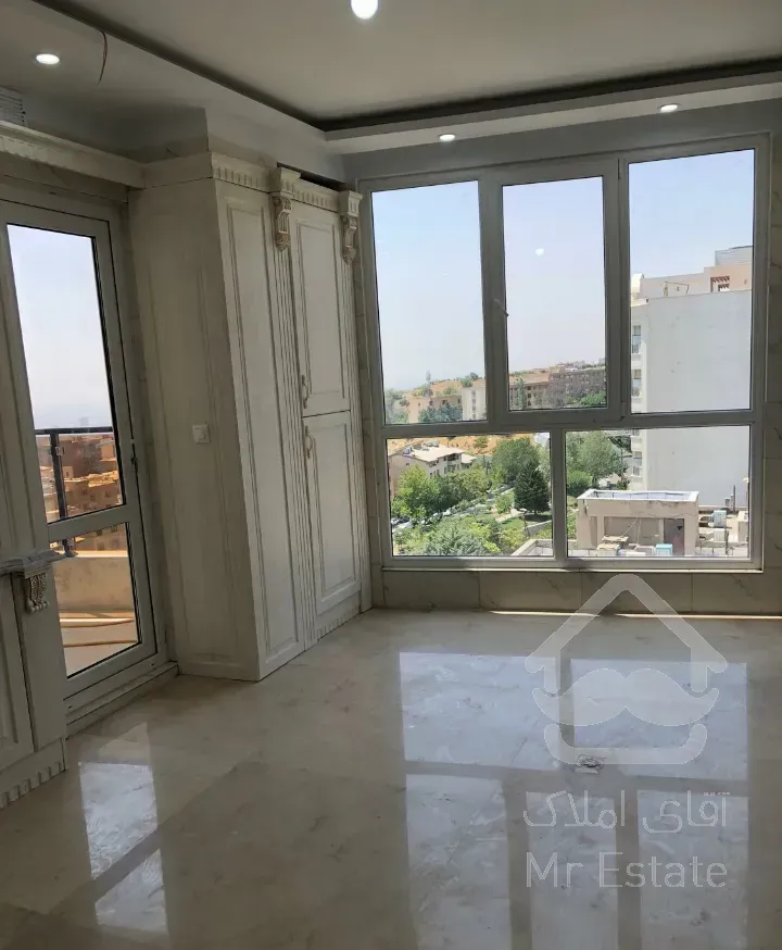 اجاره 220 متری دیباجی جنوبی