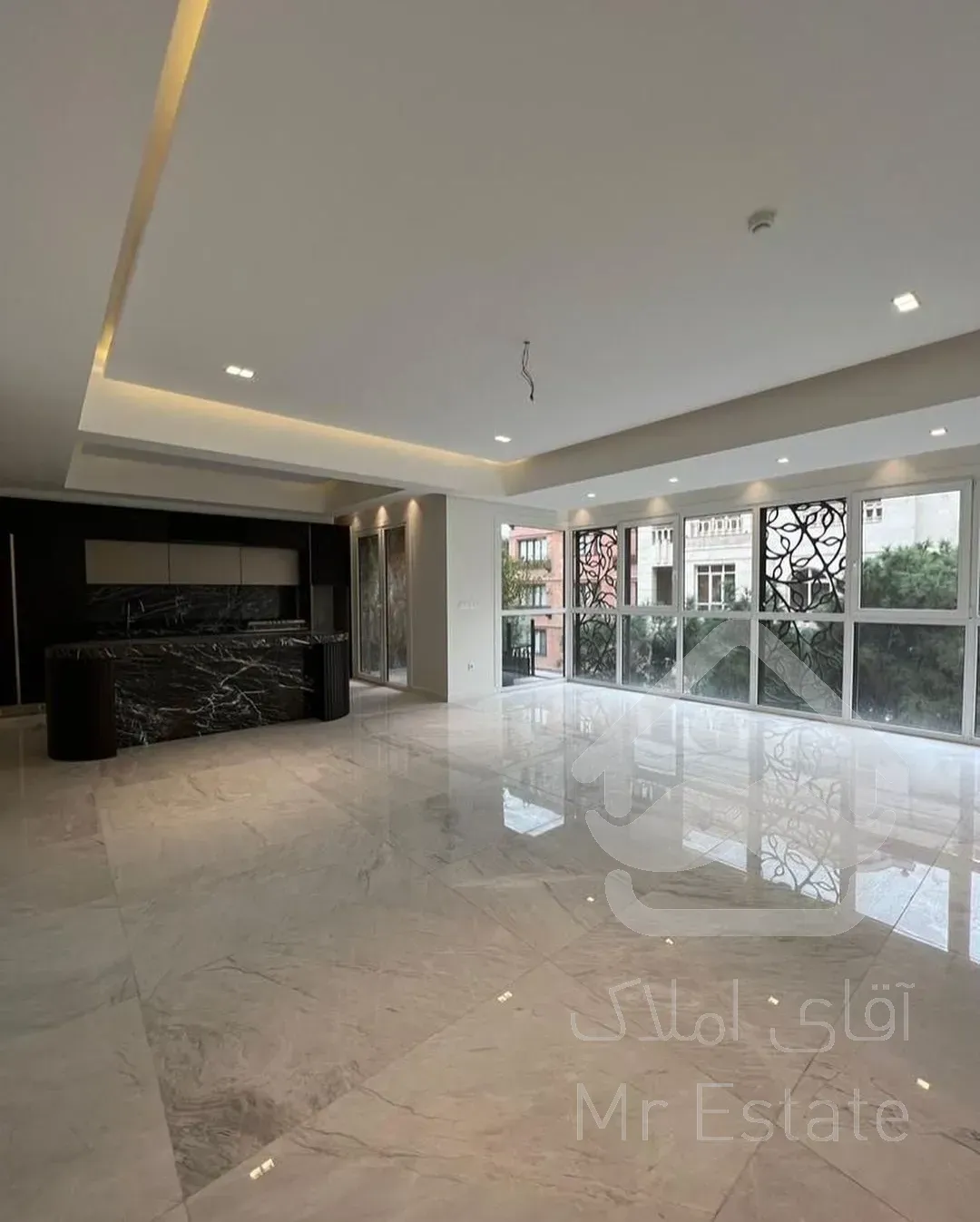 فروش 105 متری اختیاریه