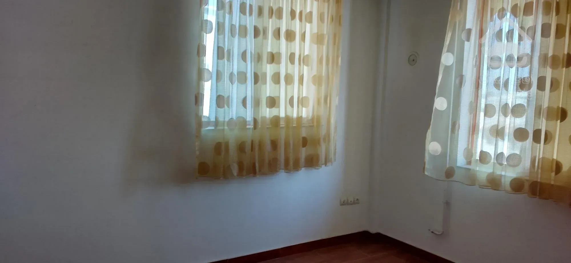 فروش فوق العاده یک واحد 108 متر مفید