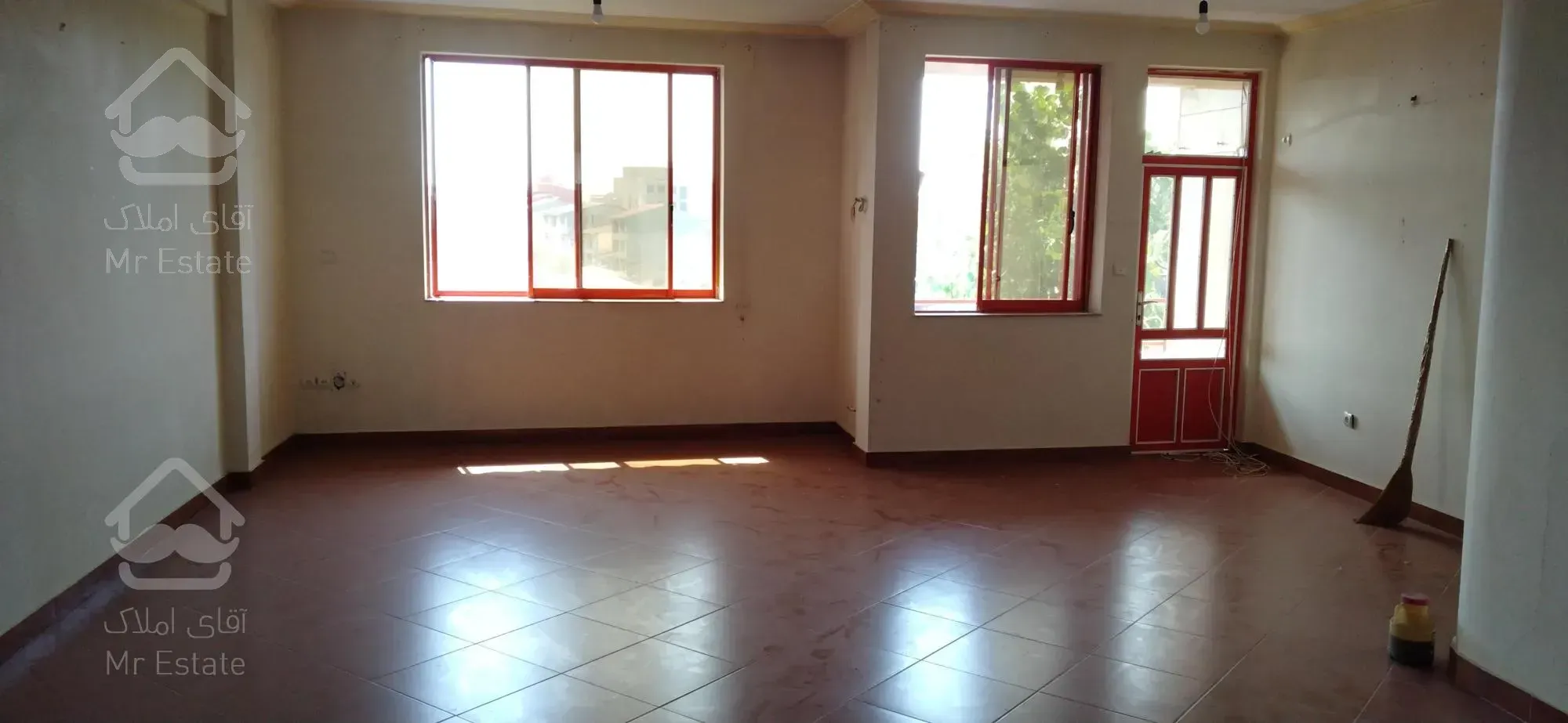 فروش یک واحد 108 متر مفید در شهرستان رضوانشهر