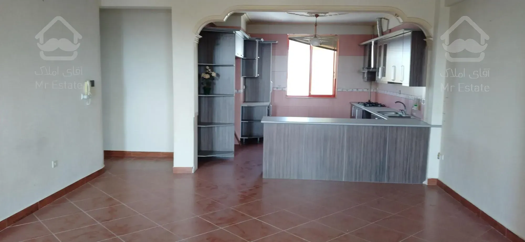 فروش فوق العاده یک واحد 108 متر مفید