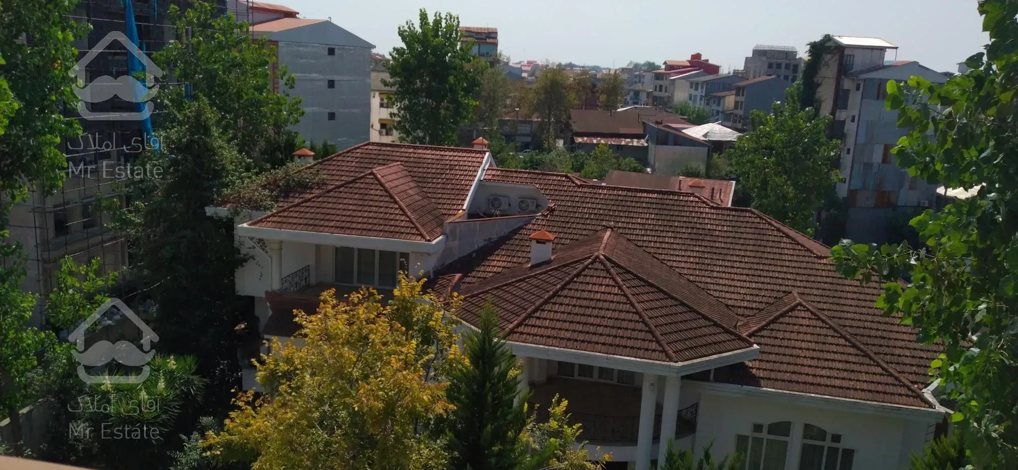 فروش یک واحد 108 متر مفید در شهرستان رضوانشهر