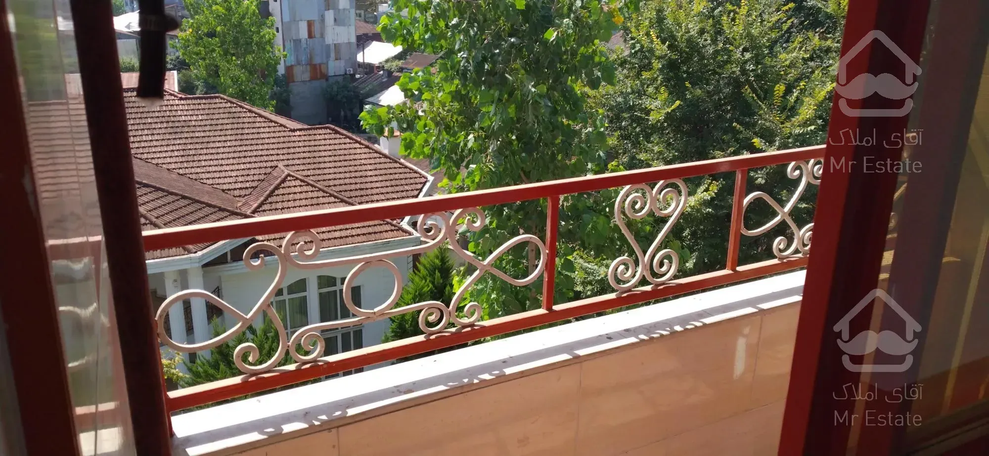 فروش یک واحد 108 متر مفید در شهرستان رضوانشهر