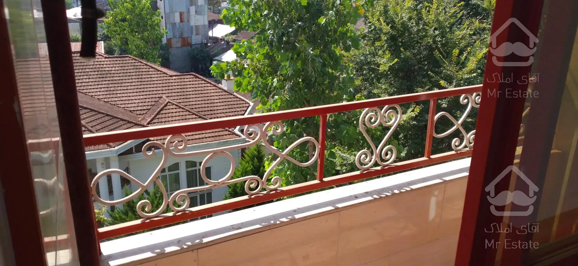 فروش یک واحد 108 متر مفید