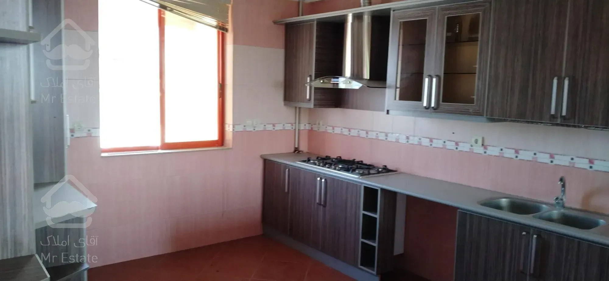 فروش یک واحد 108 متر مفید در رضوانشهر