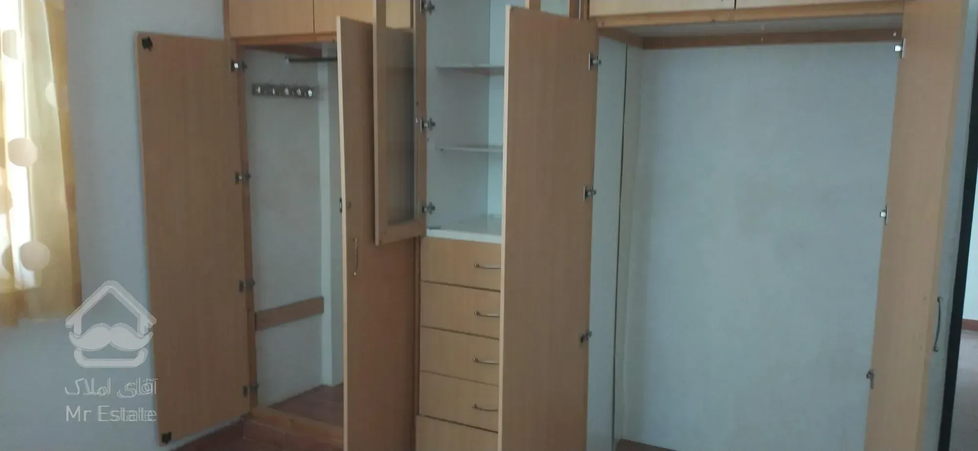 فروش یک واحد 108 متر مفید