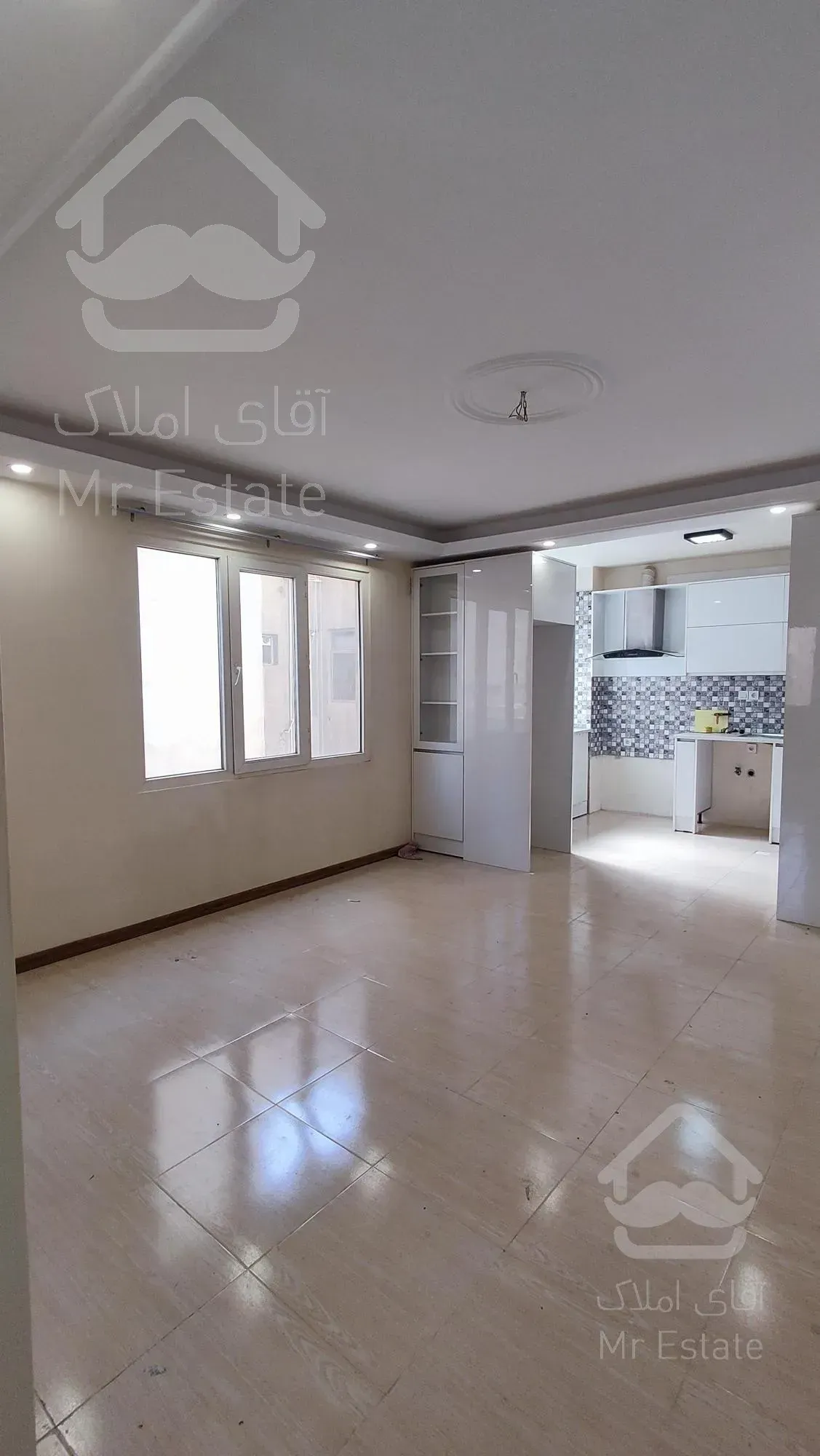 ۷۰متر با پارکینگ خیابان طوس