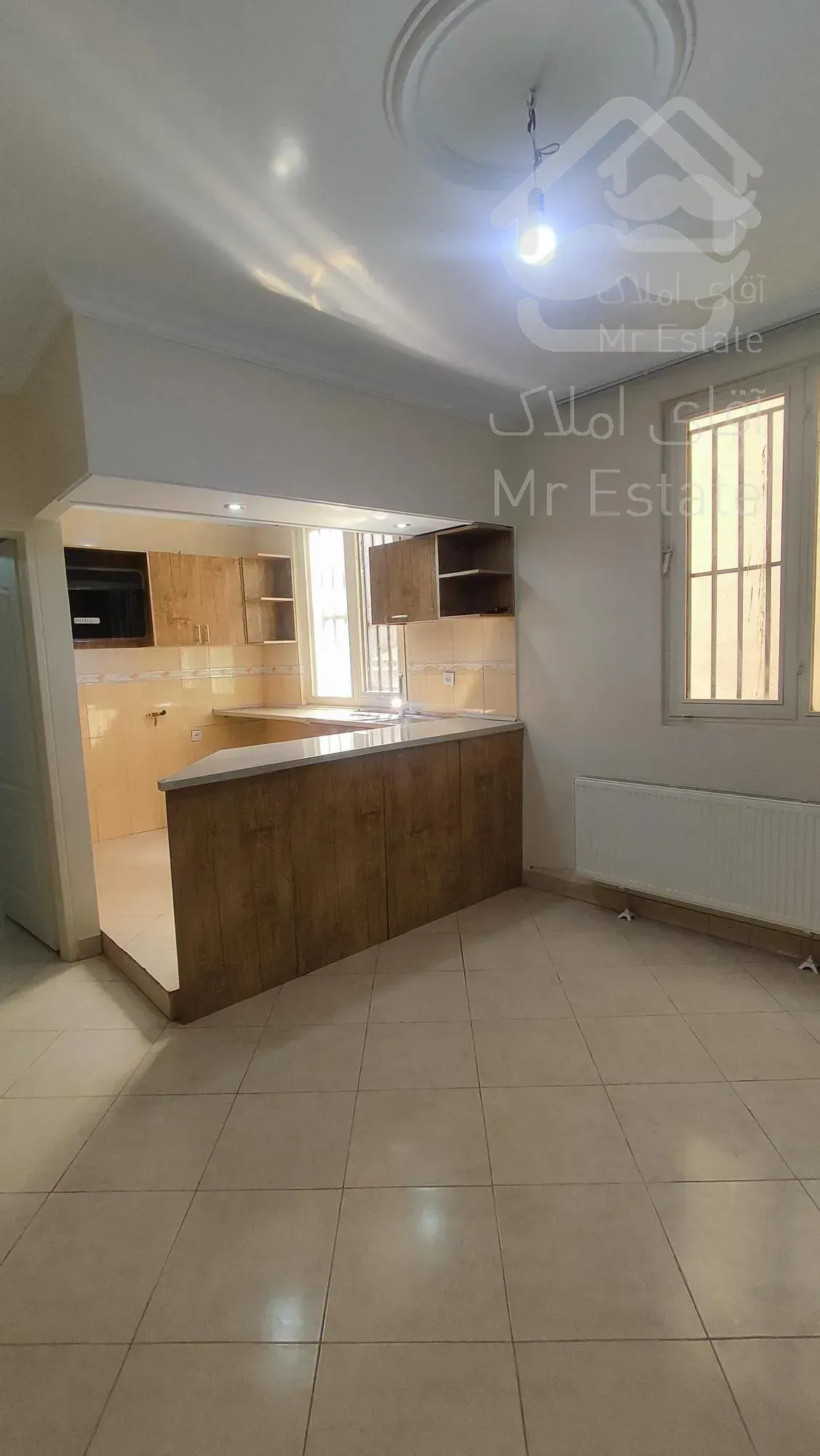 ۴۲متر با آسانسور قصرالدشت بالای سپه