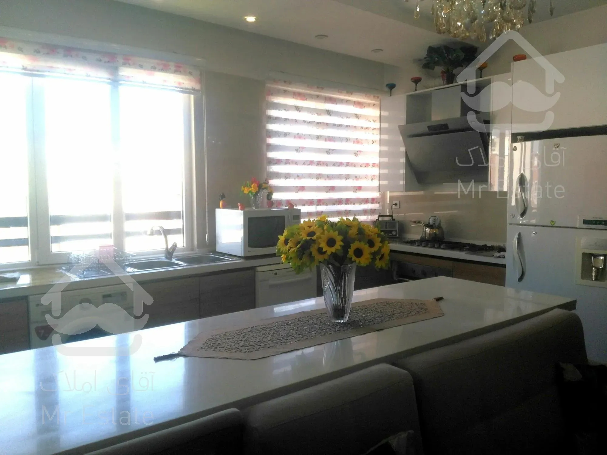 83 متر/فول امکانات/امیرآباد