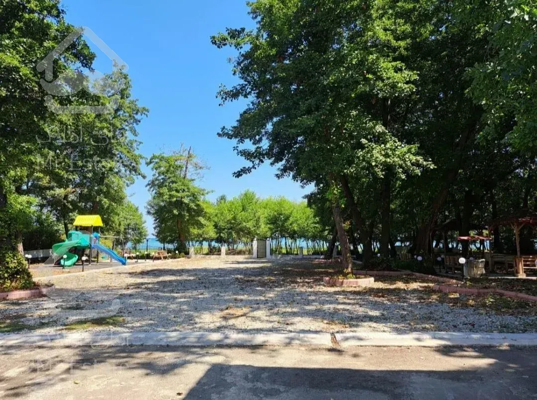 ۶ هزار متر زمین ۴۰ واحد مسکونی دو واحد تجاری دوکله خیابان اصلی و ساحل اختصاصی ۴۲ تا سند تک برگ