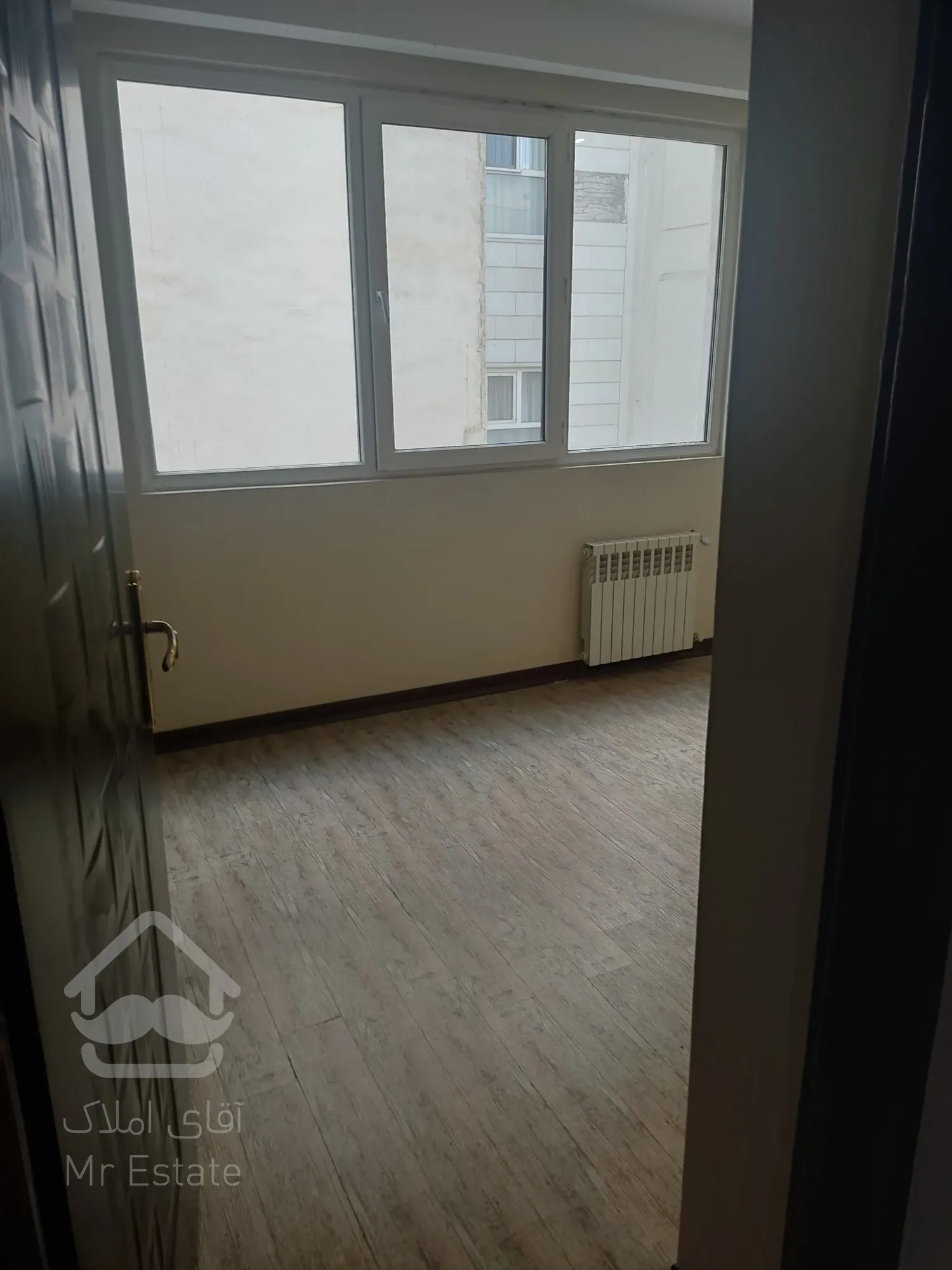 224 متری پاسداران