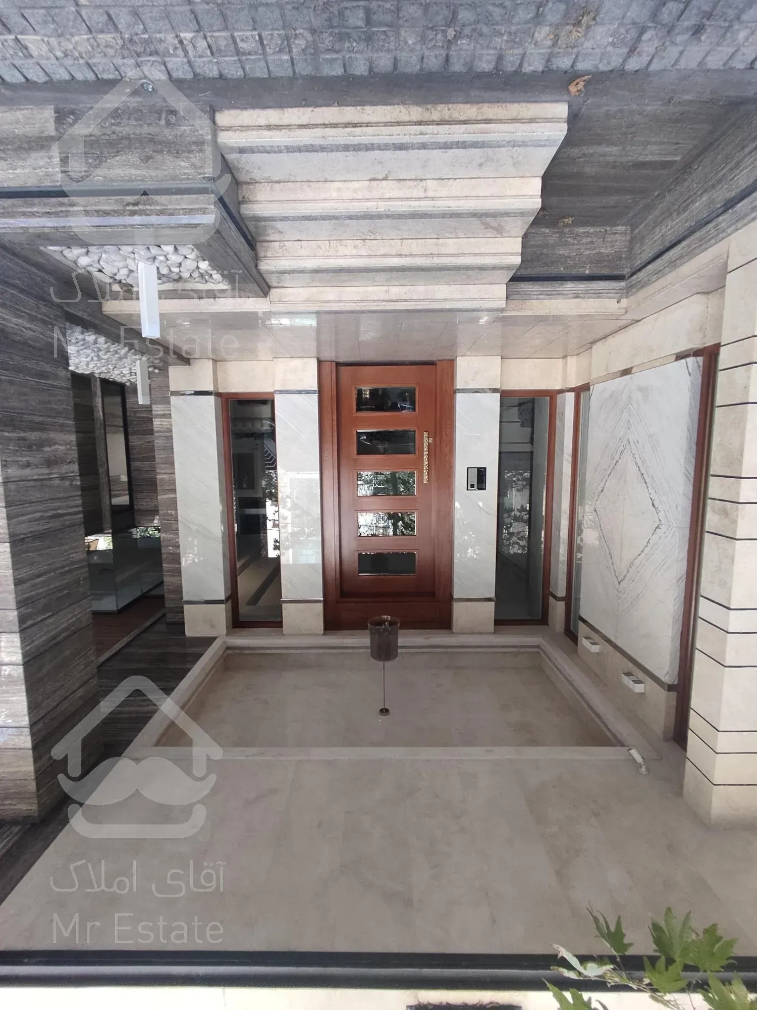 رهن و اجاره 125 متری دیباجی