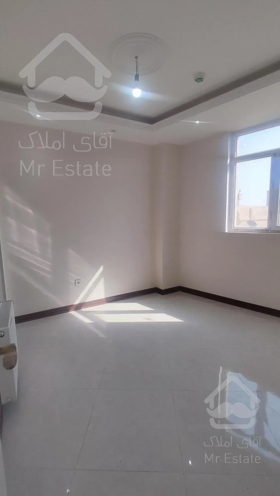 ۵۵متر با پارکینگ خیابان جیحون