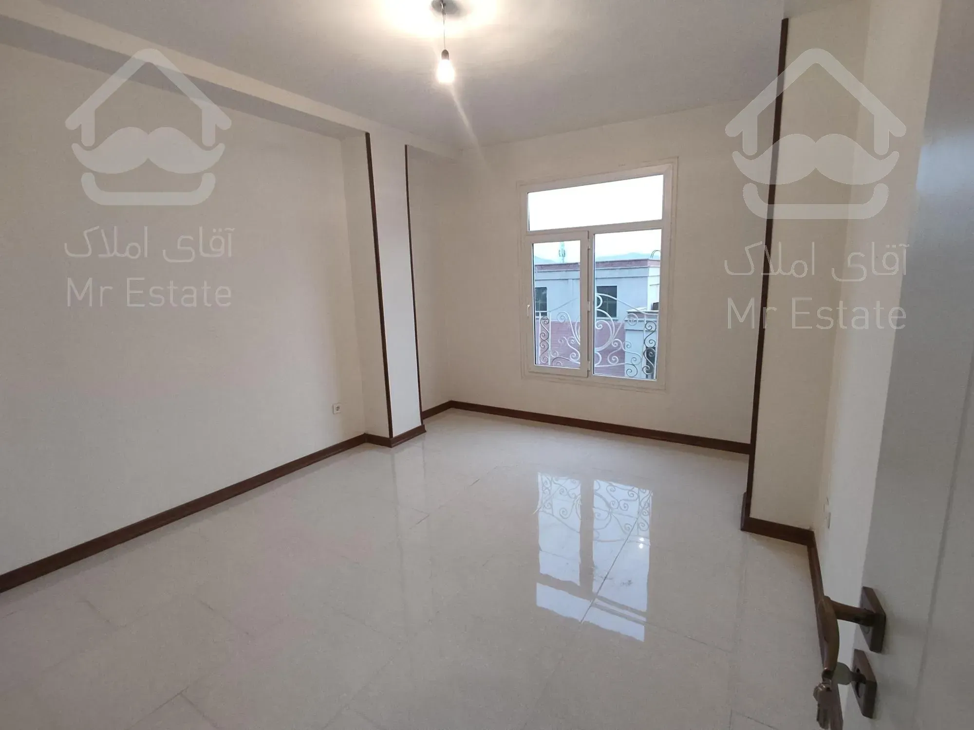 93متر آپارتمان *بالای اسبی*خوش نقشه