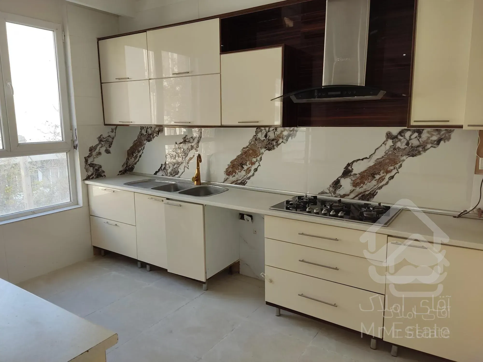 110متر*عظیمیه*دو خواب * بازسازی شده