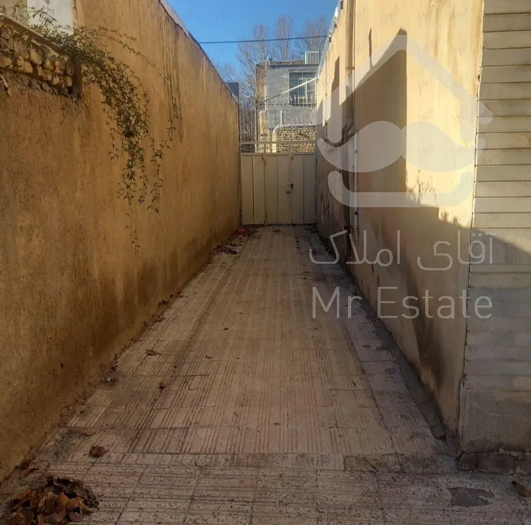 فروش ویلایی ۴۴۷ خ شیخ حسنی