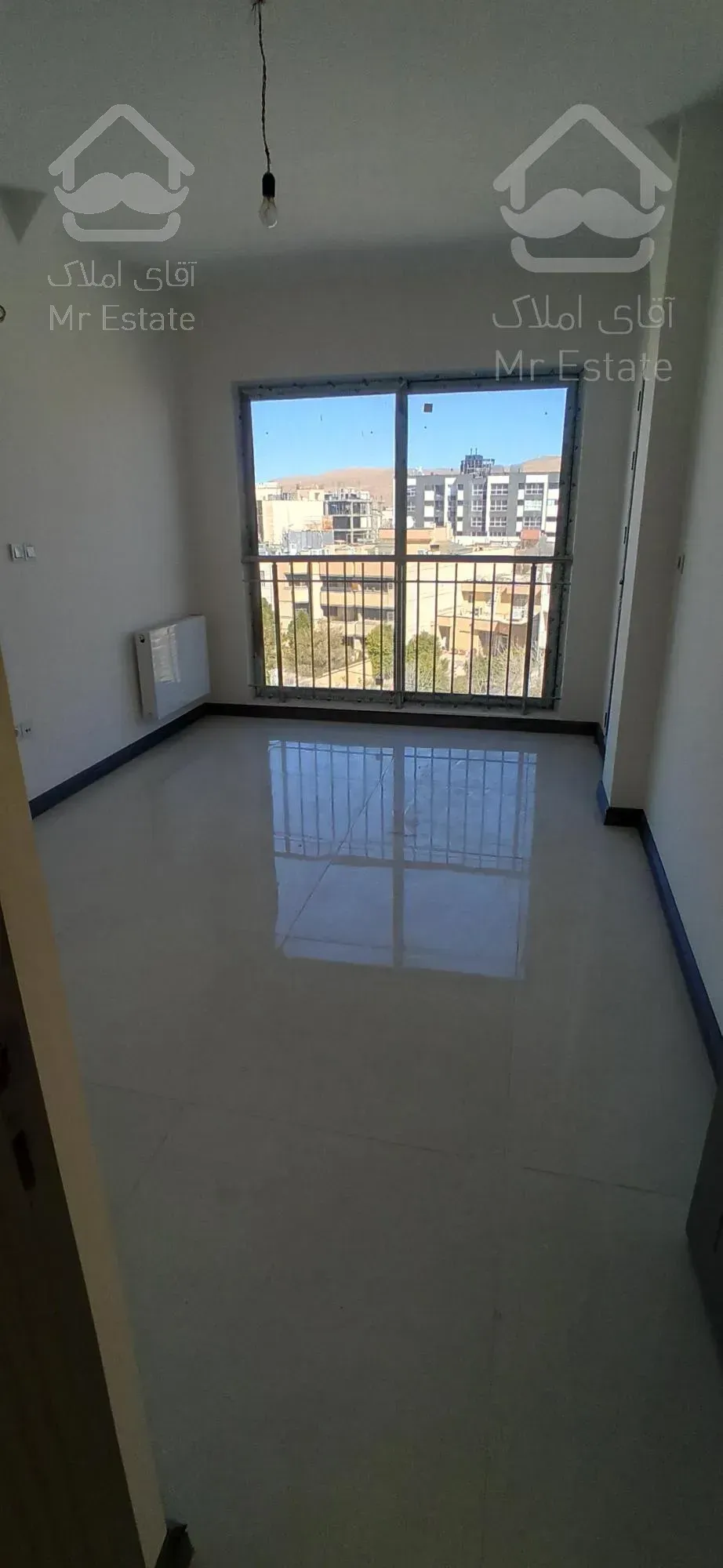 آپارتمان ١۶٨متر ٣خواب تک واحد نورگیر مستقیم