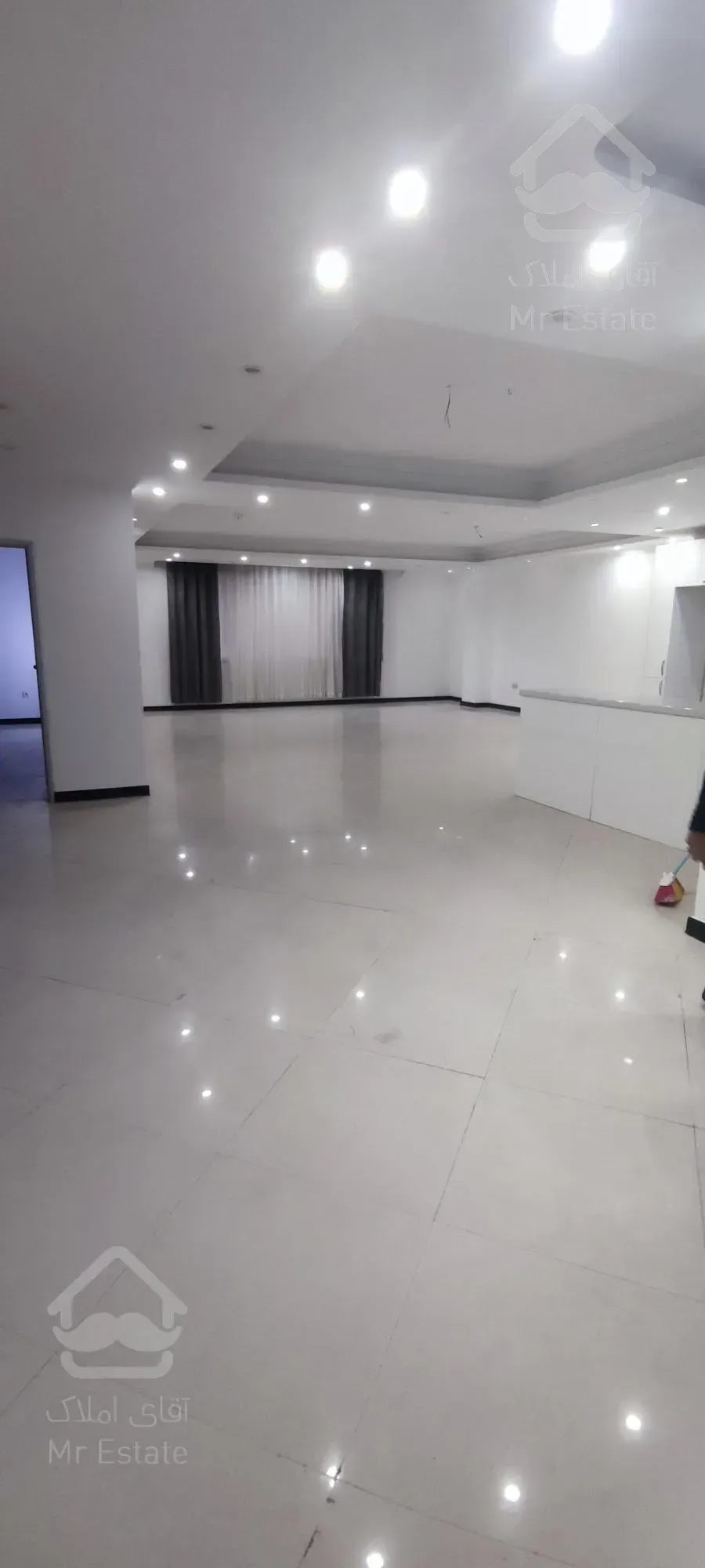 ۱۹۰ متر زیر قیمت .گلشهر جنوبی