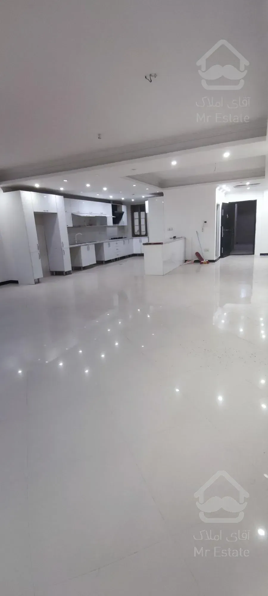 ۱۹۰ متر زیر قیمت .گلشهر جنوبی