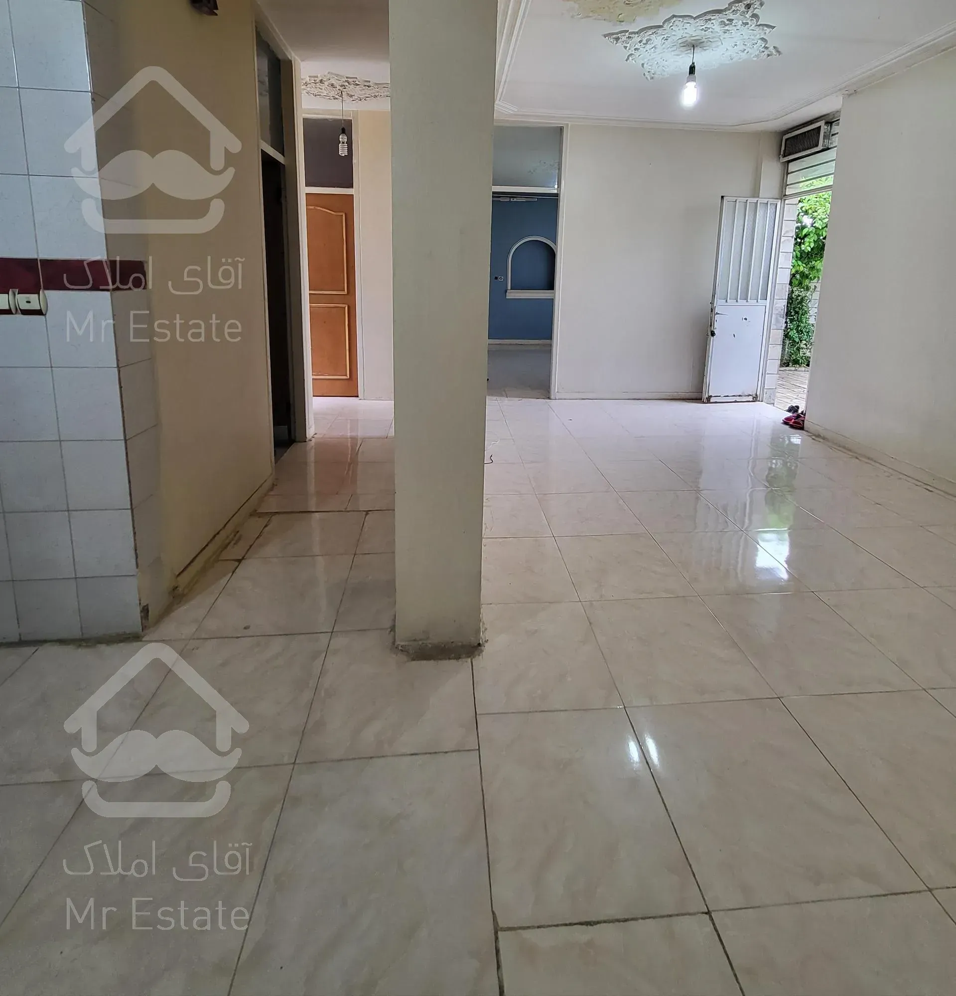 ویلایی شیک 160 متری درب حیاط محدوده ظریف بلوار فدک هرمزگان