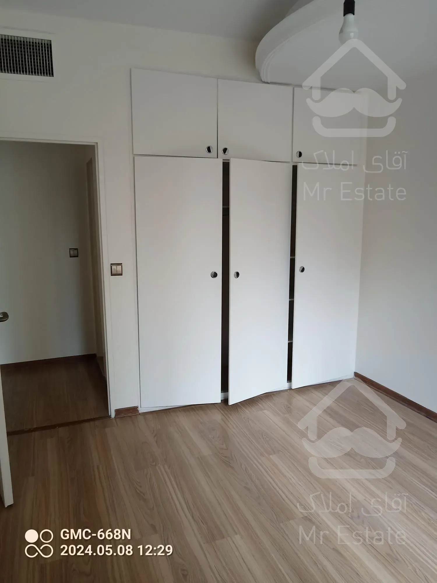 آپارتمان مسکونی 125 متری 3 خواب در سعادت آباد