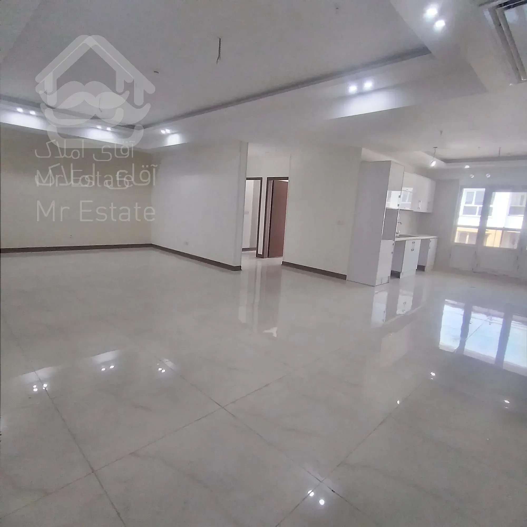 آپارتمان 118متری ویودار در هروی