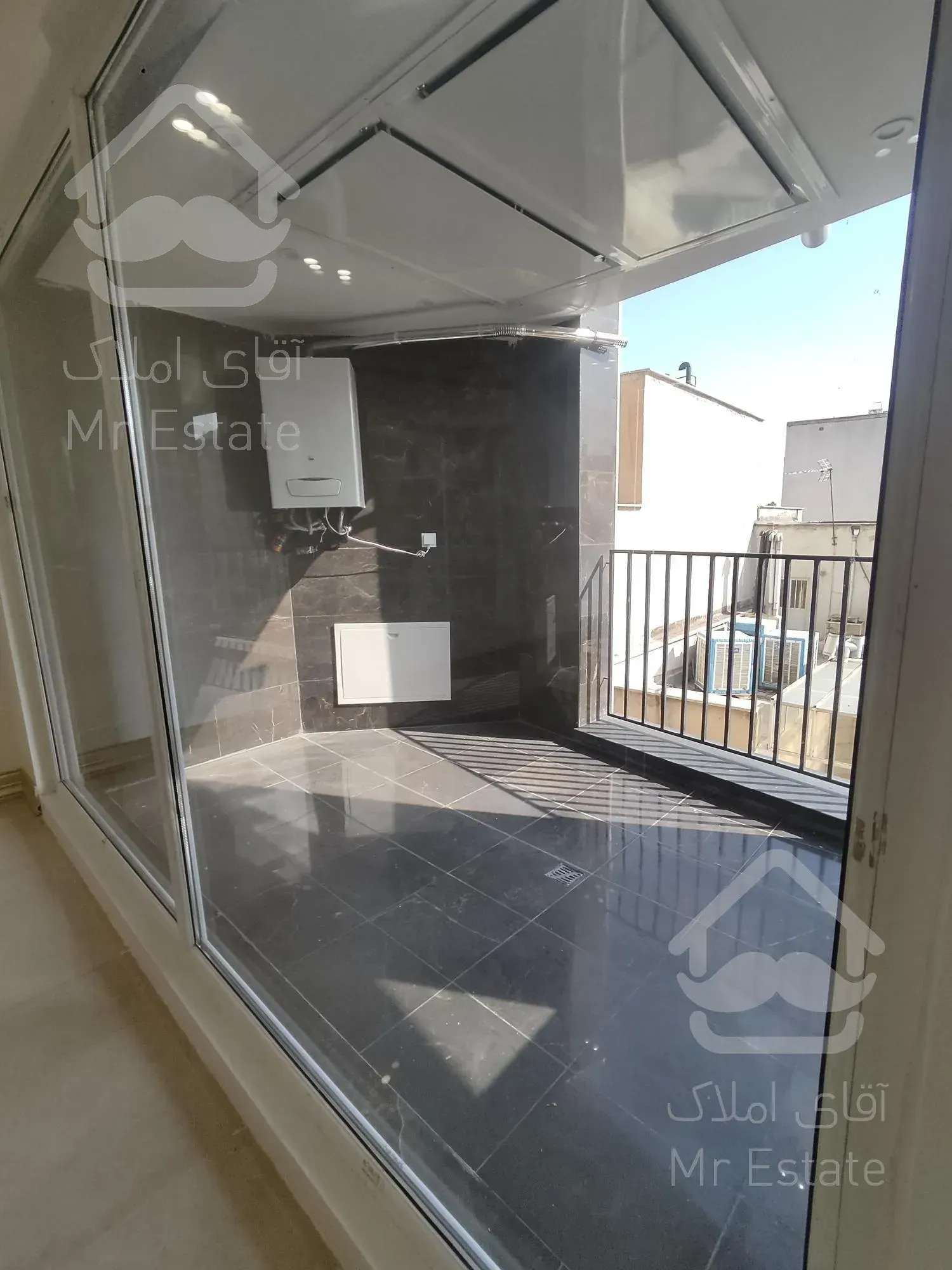 دیباجی جنوبی ۱۷۵متر ۳خواب نوساز