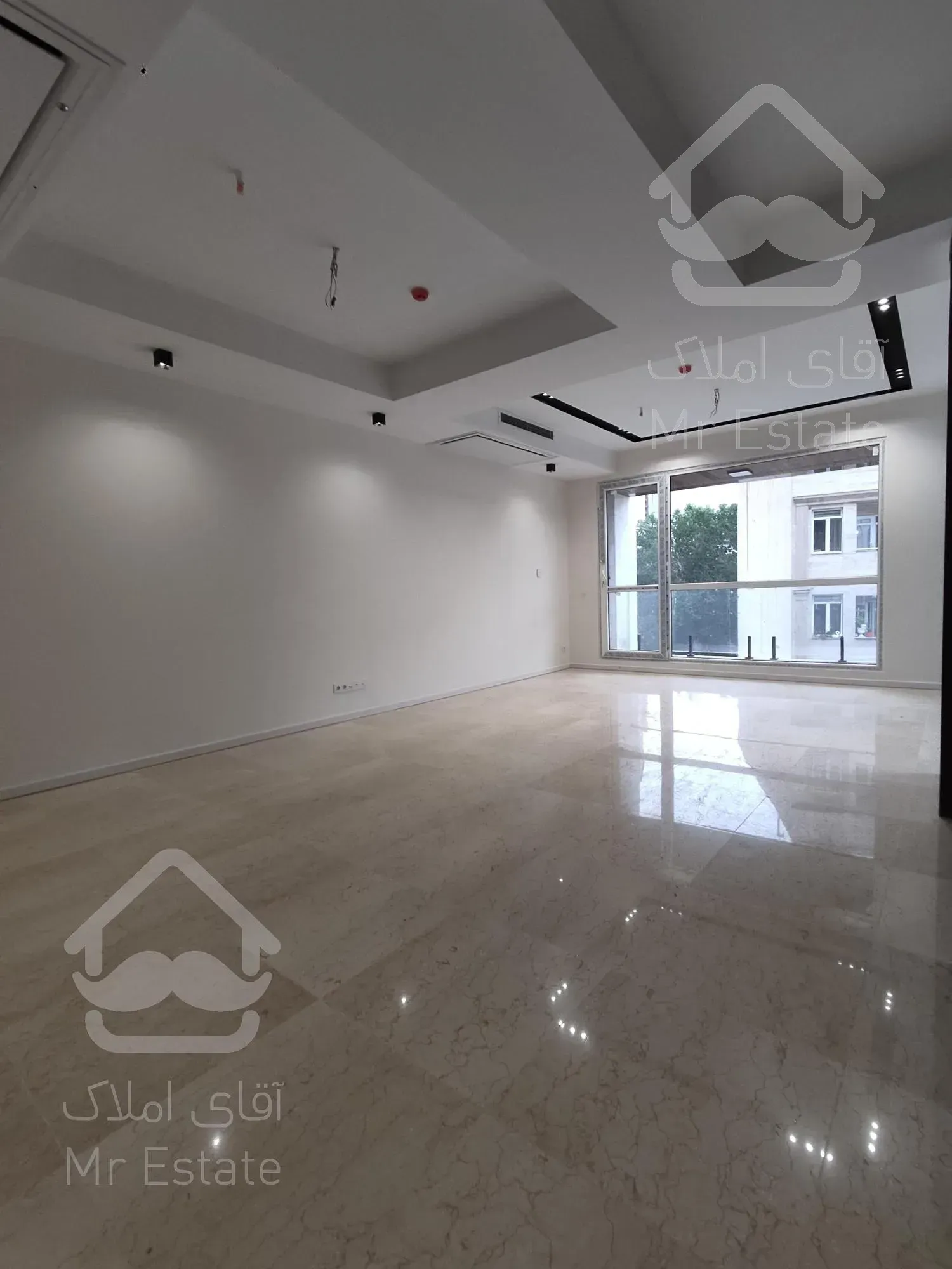 فروش ۱۳۵متری ۳خواب نوساز فول مشاعات دیباجی جنوبی