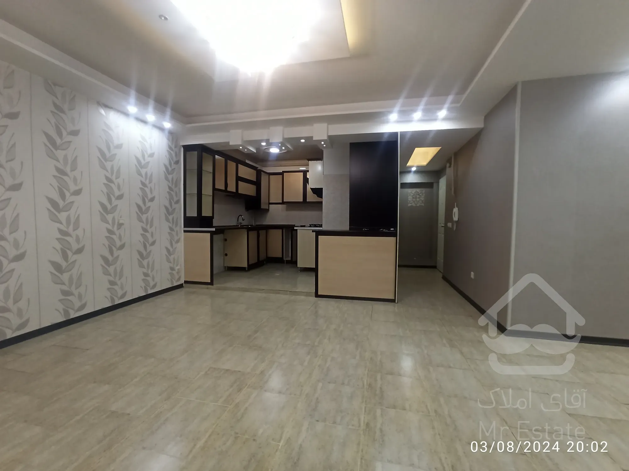 100 متری بلوار کاشانی