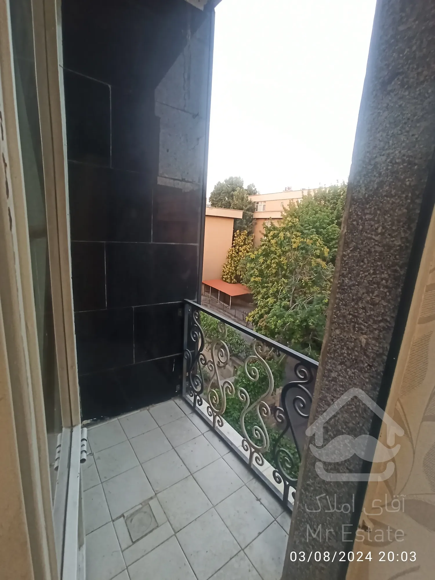 100 متری بلوار کاشانی