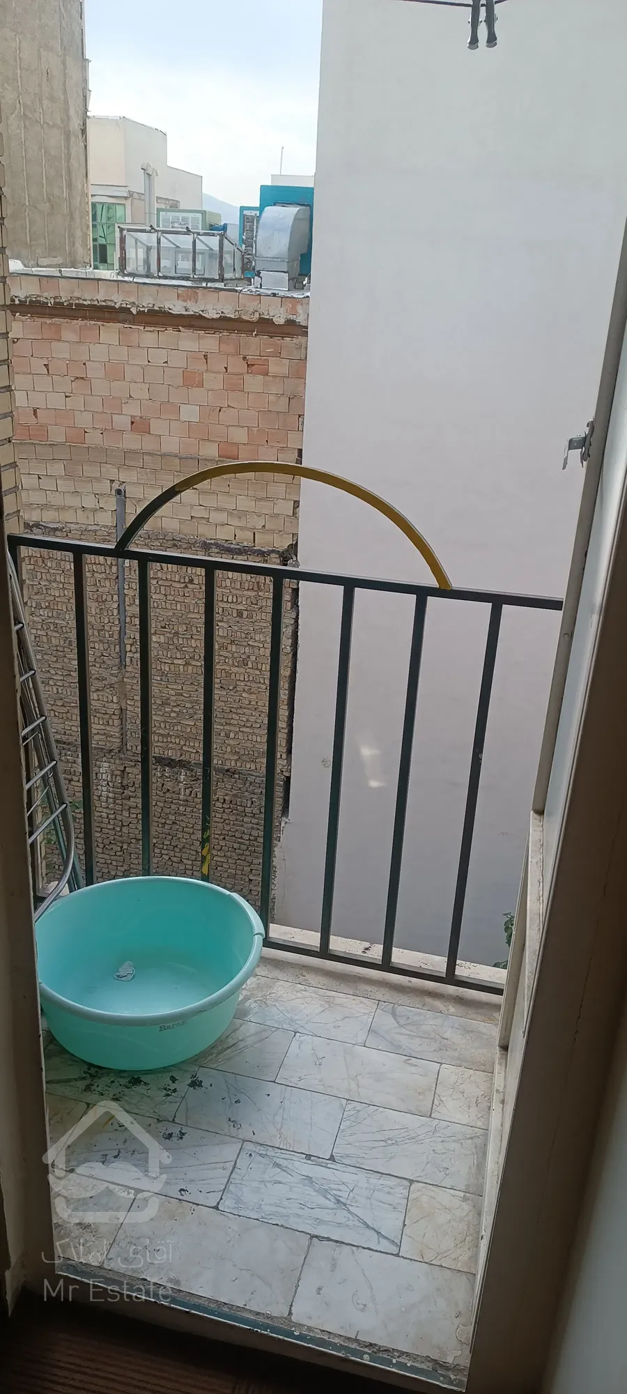 اجاره آپارتمان به مجرد هم اجاره میدم