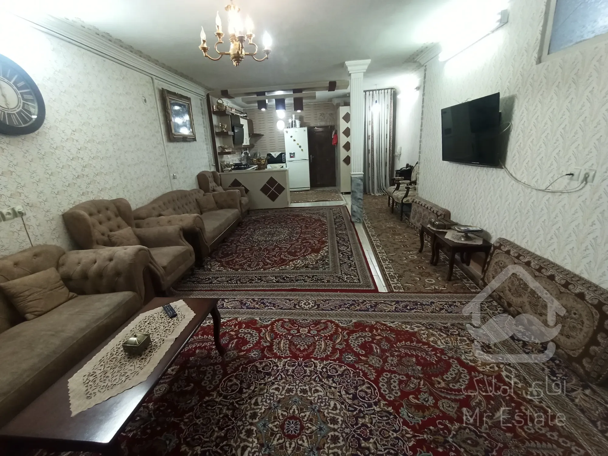 آپارتمان 120متر.2 خواب .همکف با مغازه