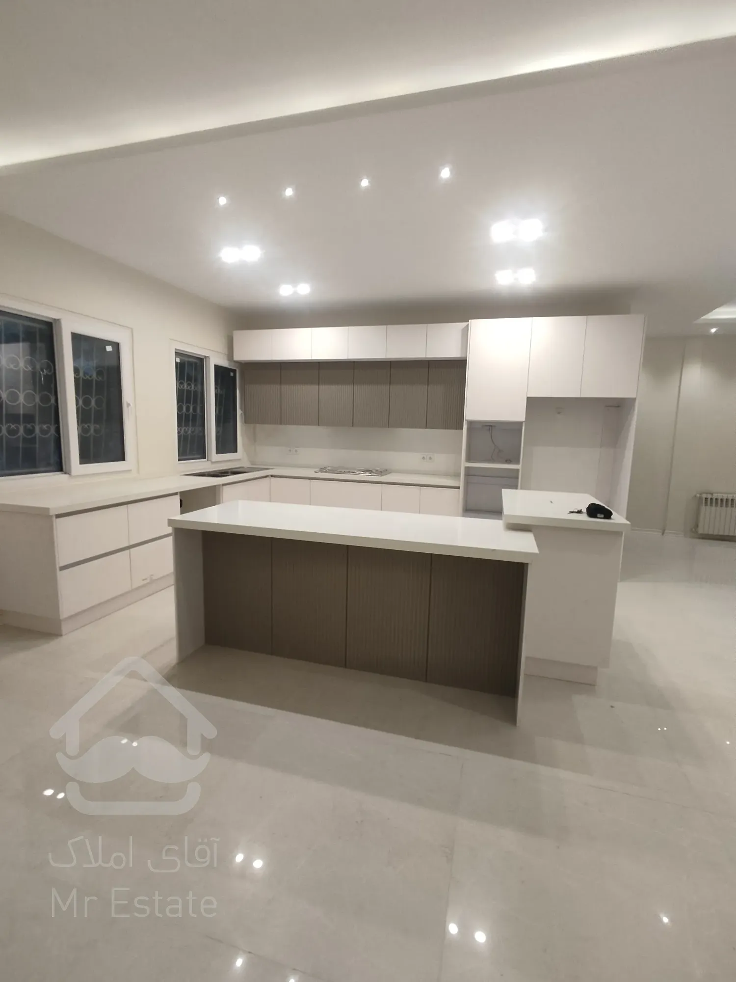 اجاره 135 متری در اختیاریه