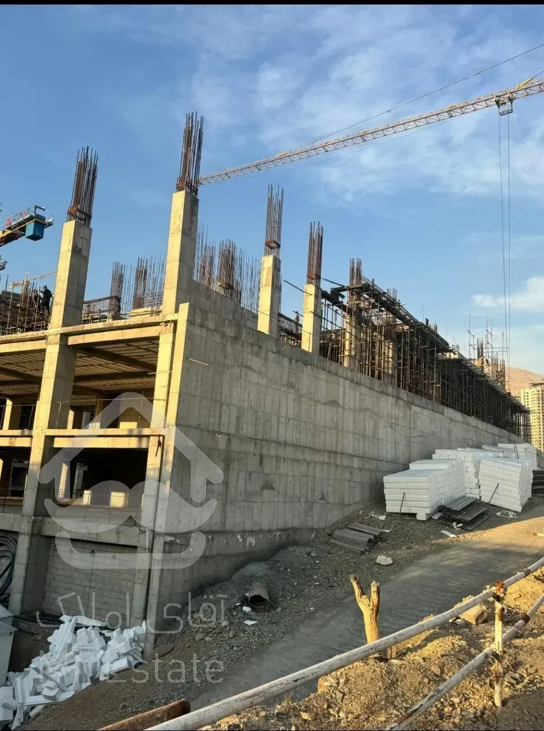 پیش فروش واحد۱۰۶متری منطقه ۲۲اکازیون سنددار ویو ابدی