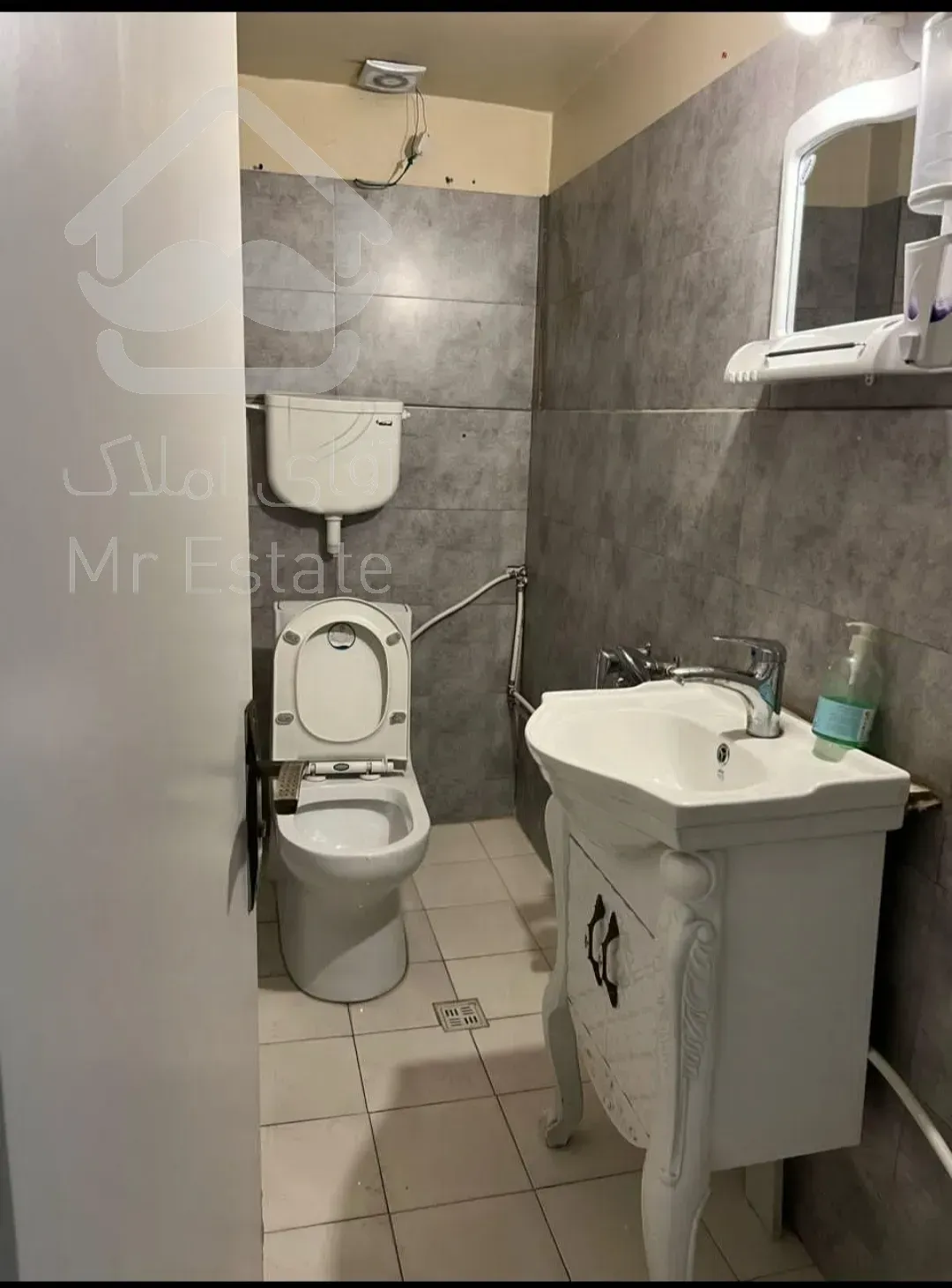 فروش واحد ۱۰۲متری منطقه ۲۲خوش نقشه موقعیت عالی اقساطی