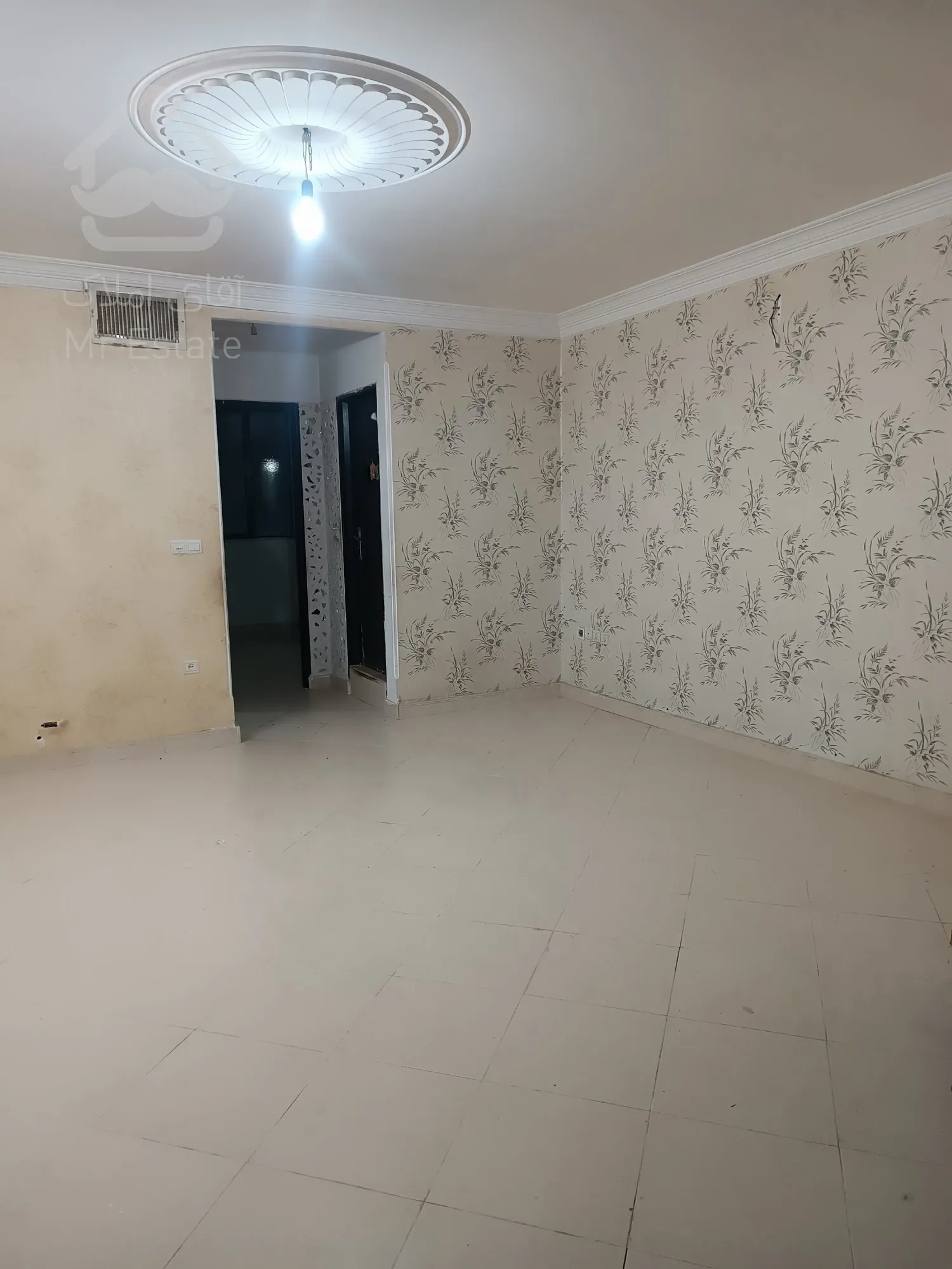 ۷۵ متر دو خواب مستر املاک محرابی