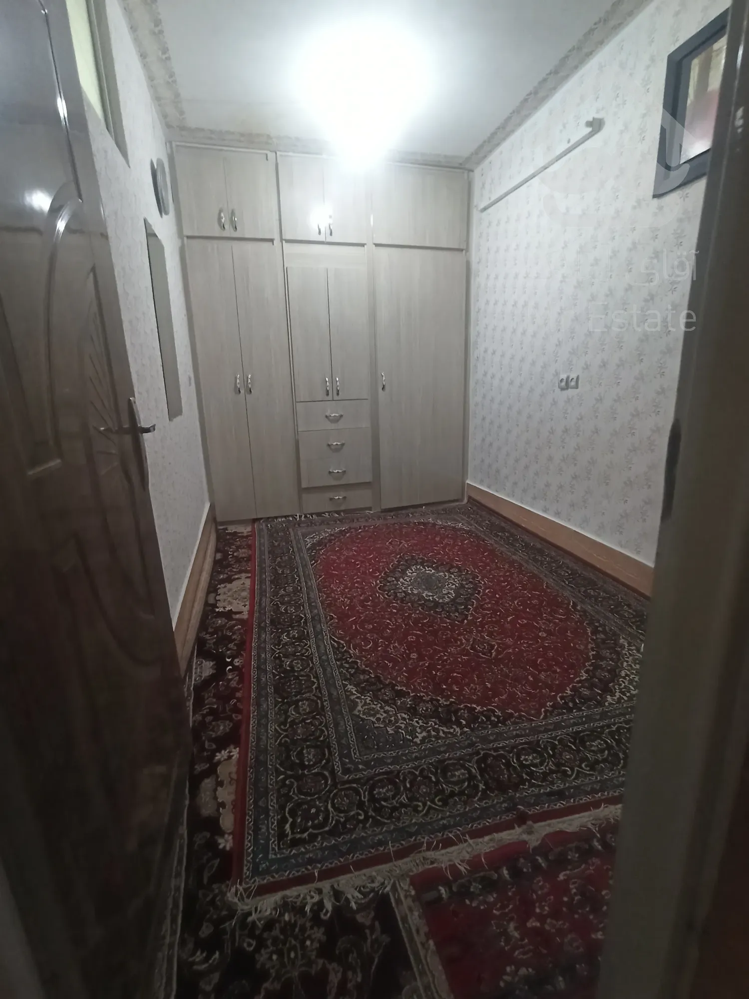 آپارتمان 120متر.2 خواب .همکف با مغازه