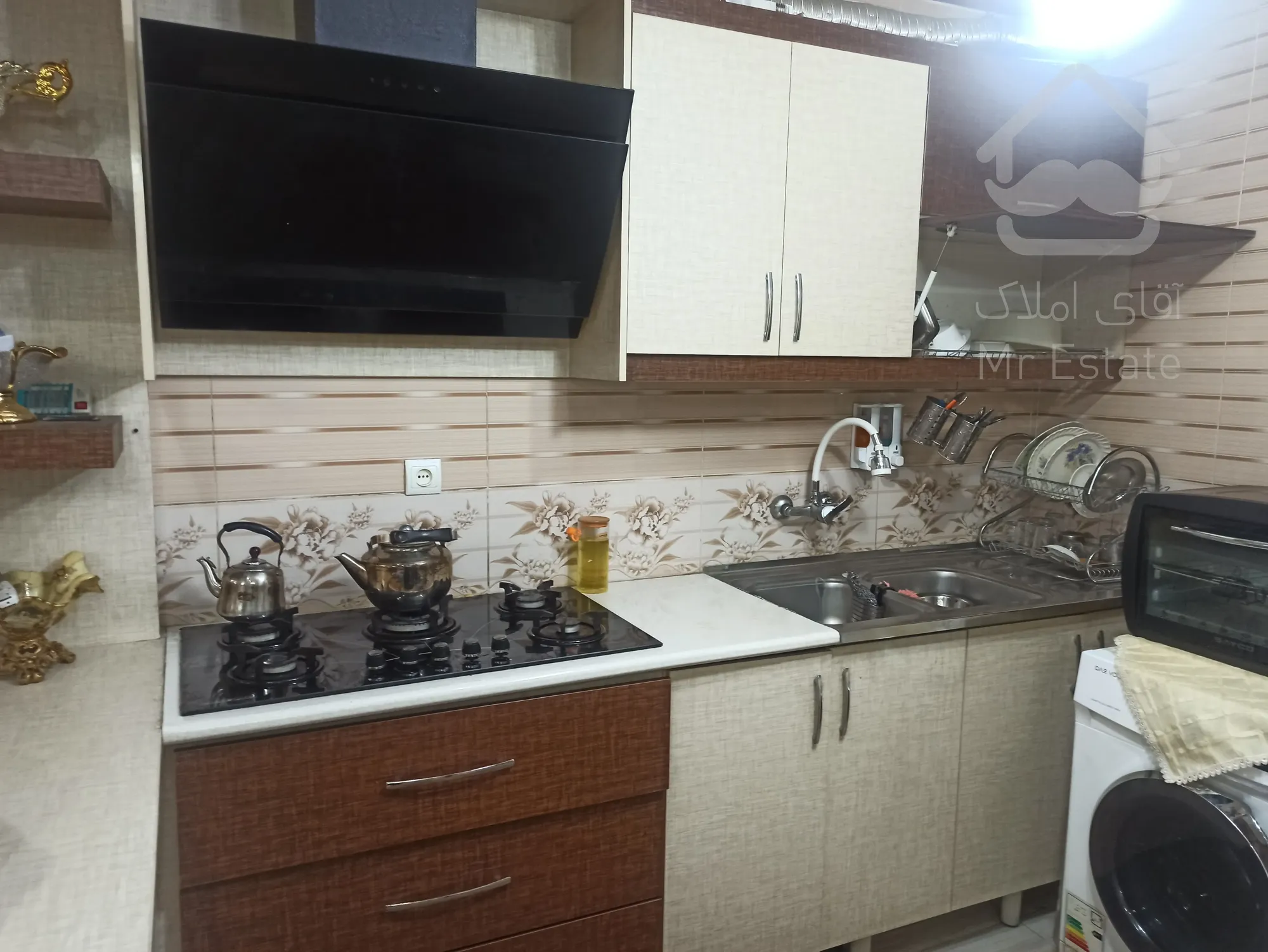 آپارتمان 120متر.2 خواب .همکف با مغازه